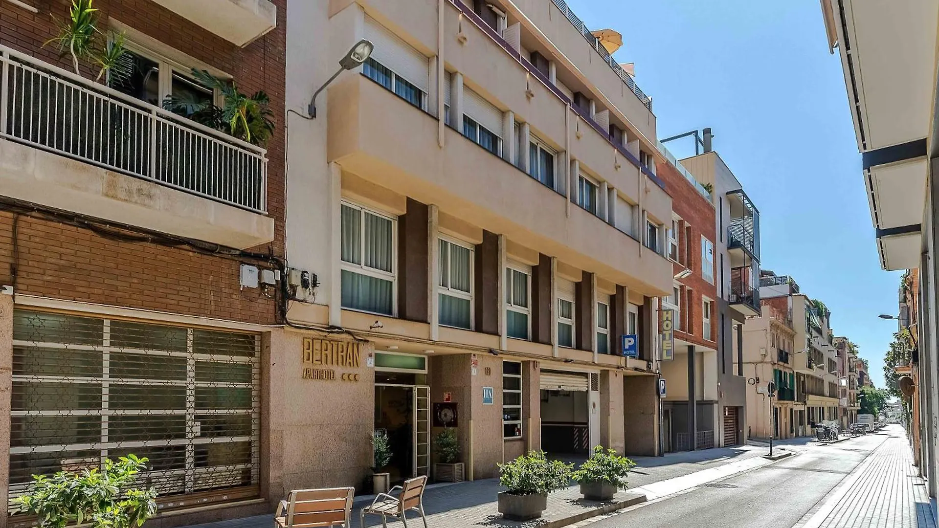 Aparthotel Bertran Βαρκελώνη